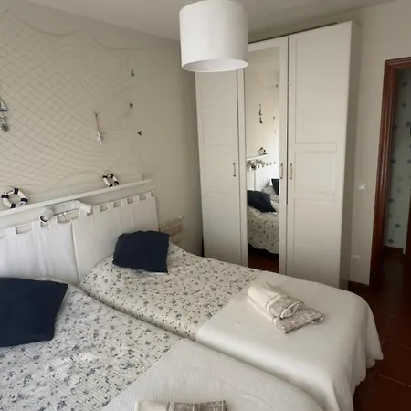 San Vicente De La Barquera. Playa Apartment *